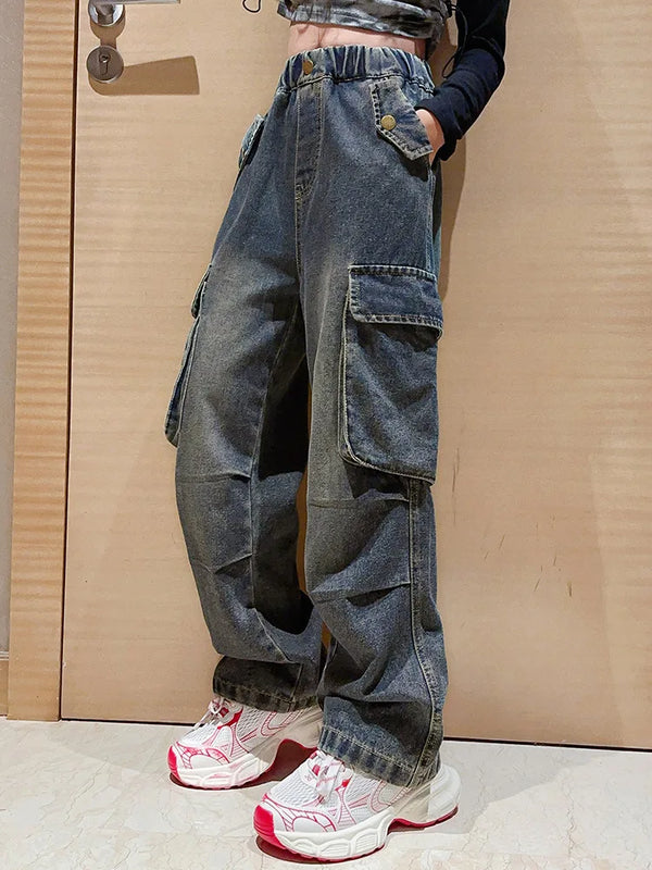 Big Pocket Cargo Style Jeans